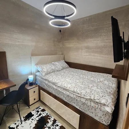 Ebra 76 Kraljevi Cardaci Apartment
